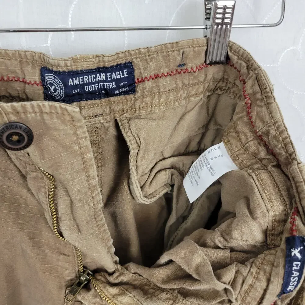 American Eagle Outfitters Men's Cargo Shorts 32 Khaki Tan Utility Pockets Casual